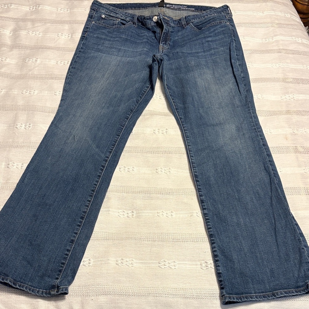 GAP Denim Flare Jeans in Classic Blue